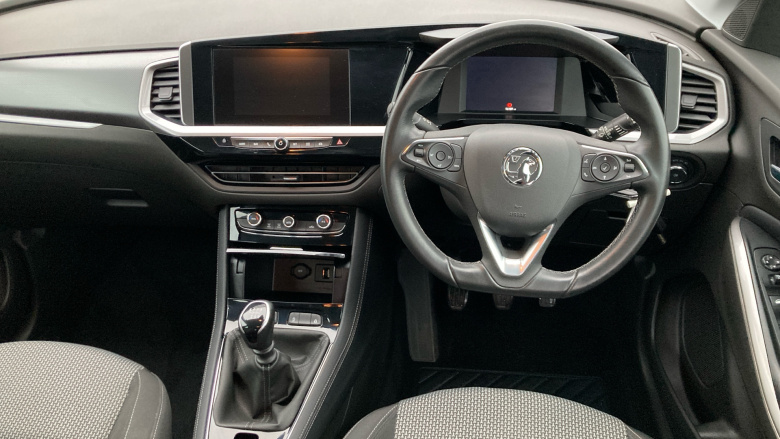 Vauxhall Grandland 1.2 Turbo SE 5dr Petrol Hatchback